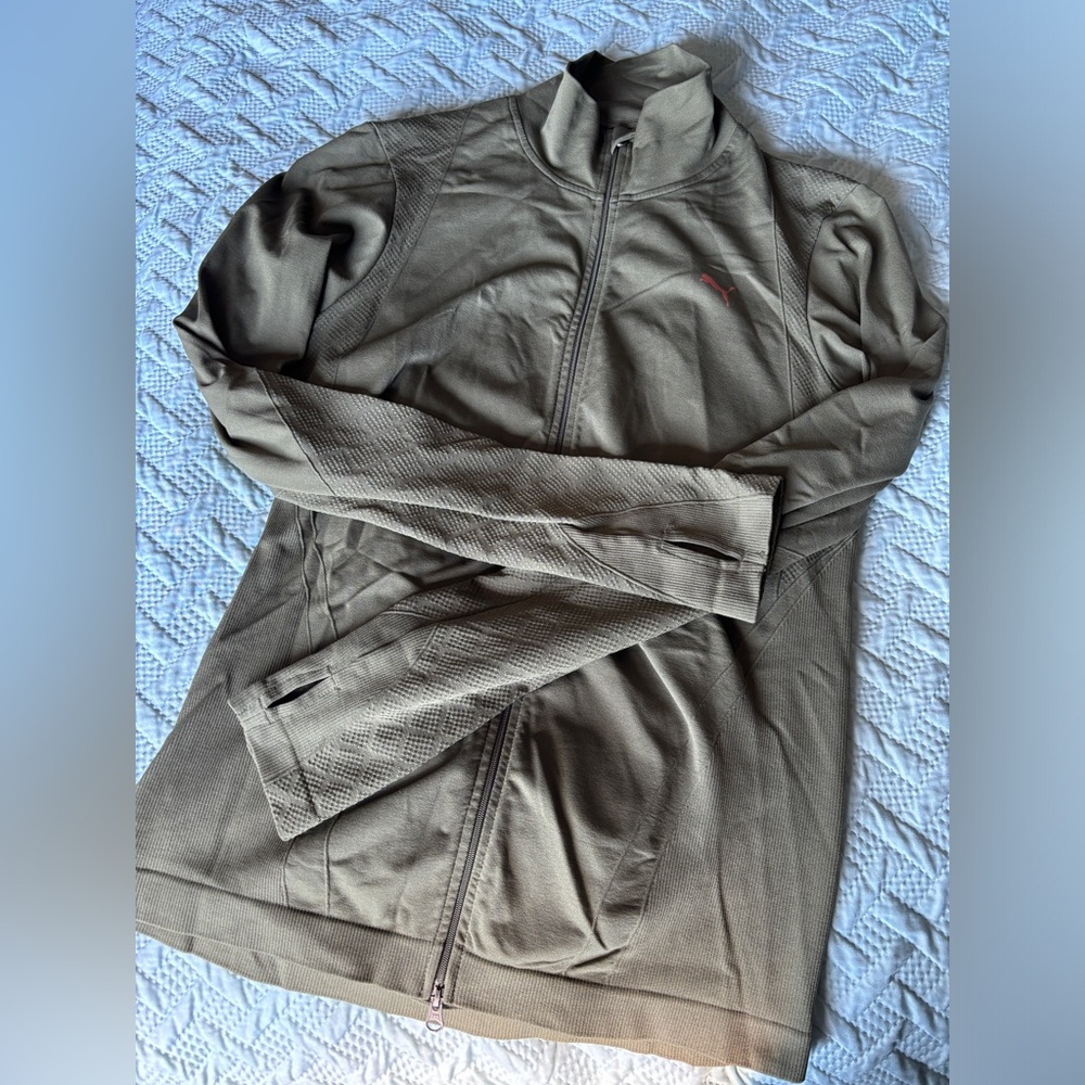 Puma olive green athletic zip up size Large